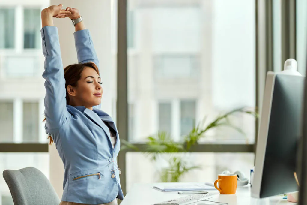 Saúde No Trabalho: 7 Sinais E Sintomas Que Você Não Deve Ignorar Durante A Rotina Profissional 1 Saúde No Trabalho
